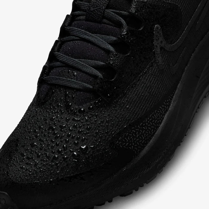 Air Zoom Pegasus Shield