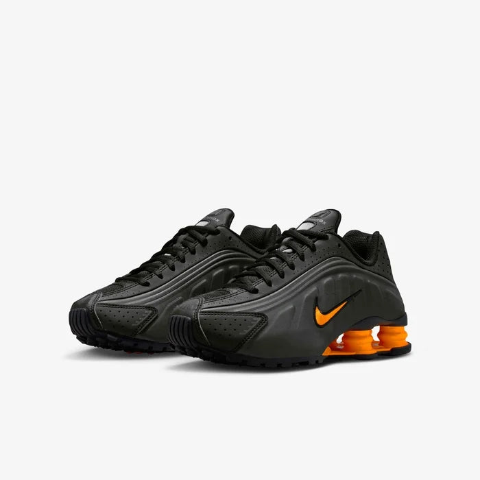 Shox R4