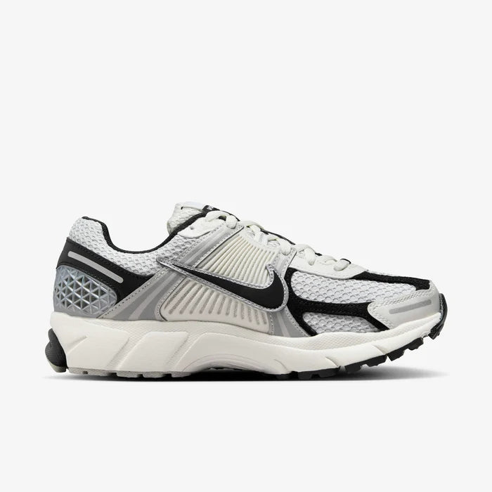 Zoom Vomero 5