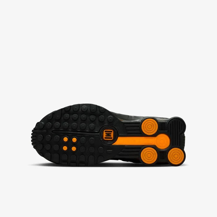 Shox R4
