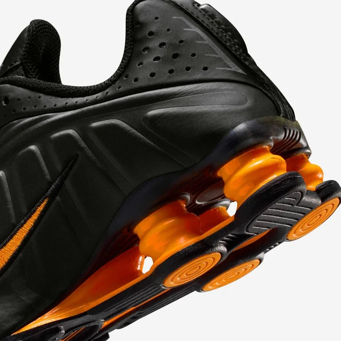 Shox R4