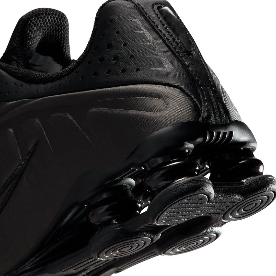Shox R4
