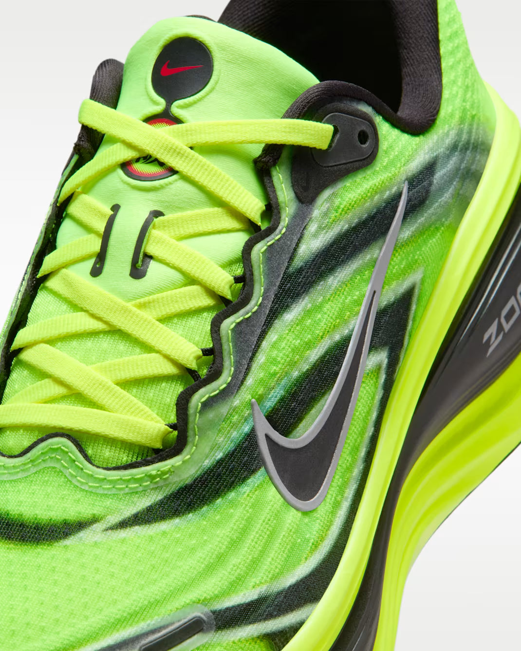 Nike Vomero Plus SE