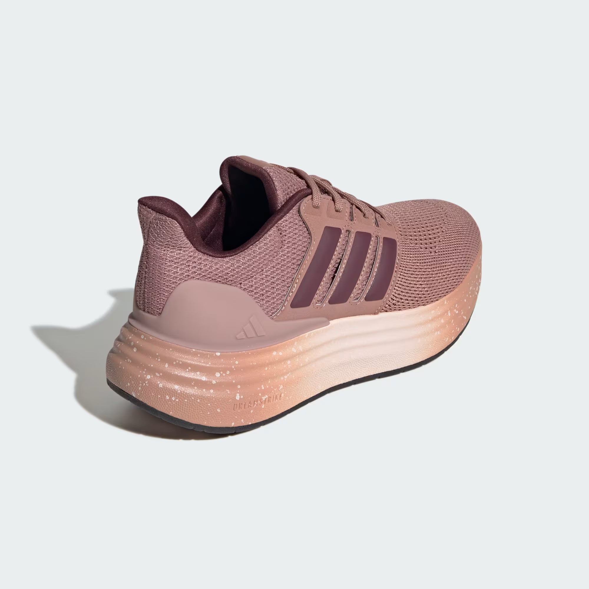 Ultradream Bold