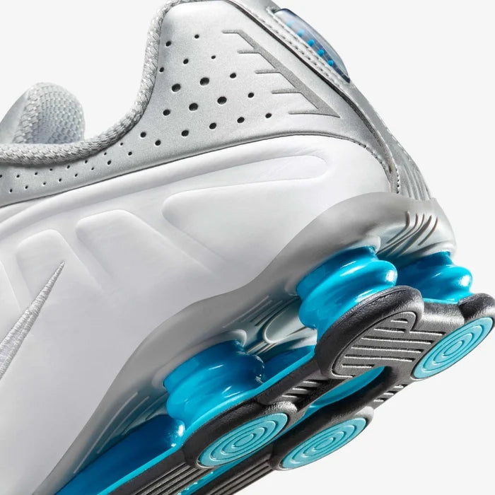 Shox R4