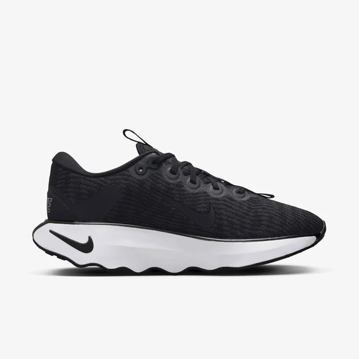 WMNS NIKE MOTIVA