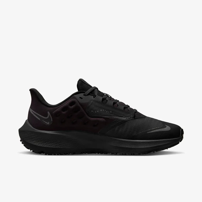 Air Zoom Pegasus Shield
