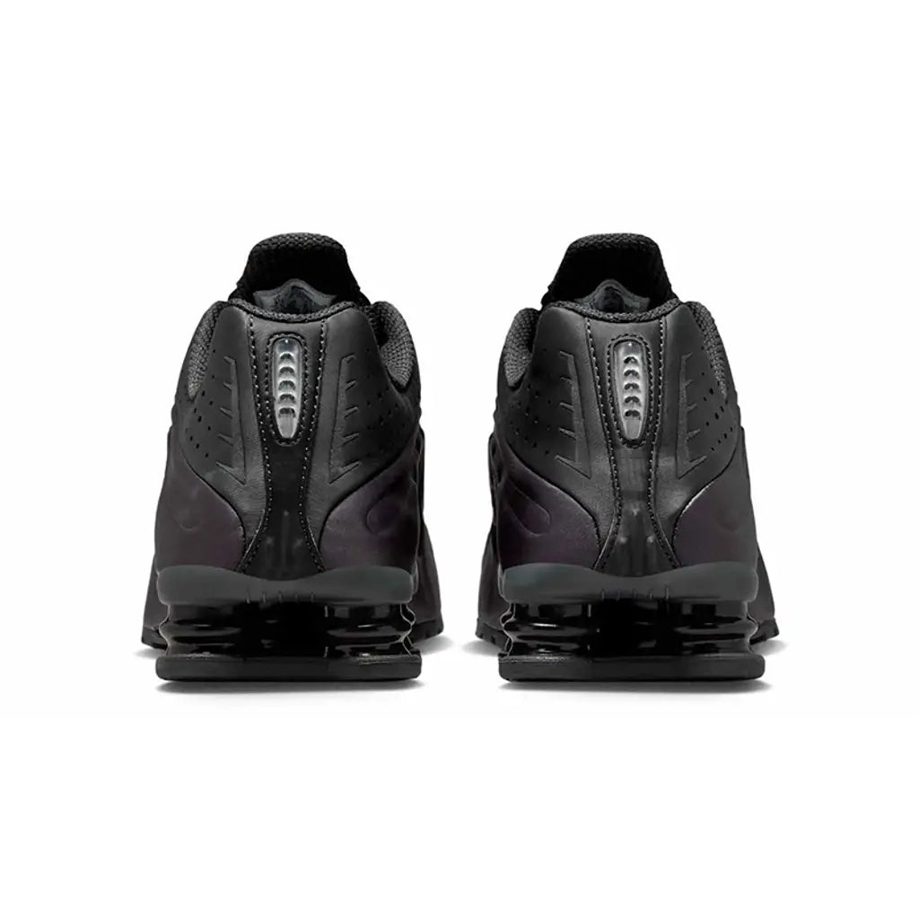 Shox R4