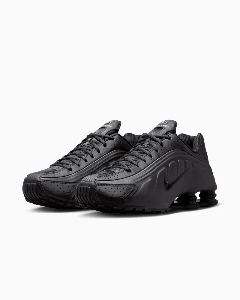 Shox R4